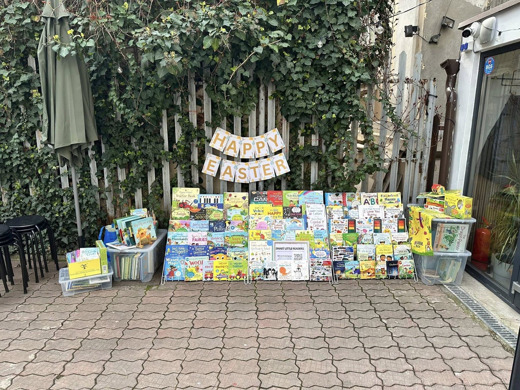 Târg de carte Smart Little Readers